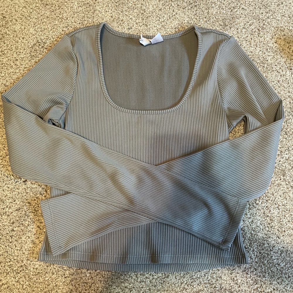 H&M Square Neck Long Sleeve